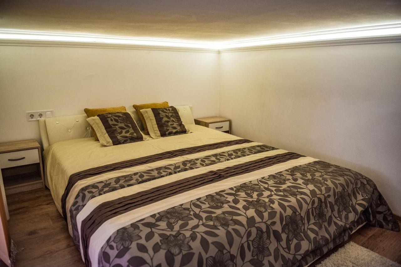 Exclusive Apartmanok Szeged Exteriör bild